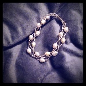 Pearl bracelet